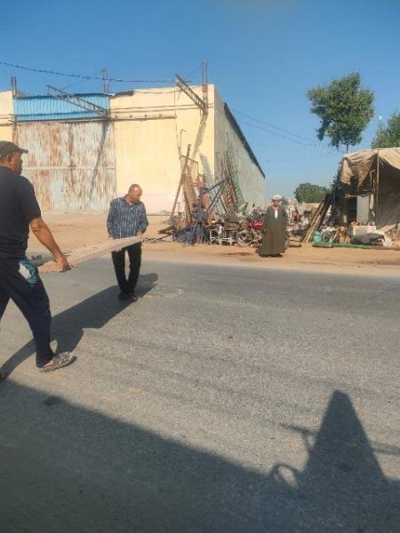 تكثيف حملات النظافة والتجميل ورفع الإشغالات بالشوارع والطرق العامة بنطاق محافظة الشرقية