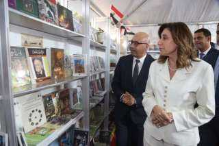 وزيرة الثقافة تفتتح ”معرض الأوبرا...