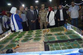نائب المحافظ والمستشار العسكري والقوى...