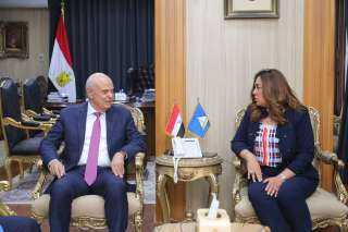 محافظ دمياط تستقبل مستشار السيد...