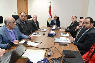 وزير الرى يتابع إجراءات التحول...