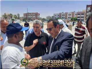 محافظ شمال سيناء يتفقد مستشفي...