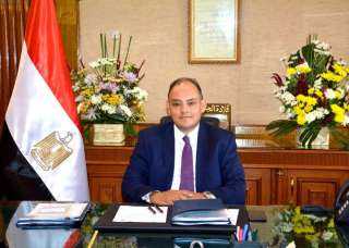 وزير التجارة والصناعة يعلن اعتماد...