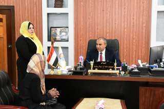محافظ قنا يستقبل ٨٥ مواطن...