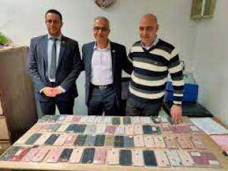 جمارك مطار برج العرب تحبط...