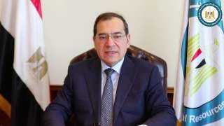 وزير البترول: مصر تسير فى...
