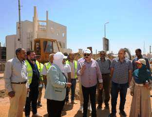 محافظ أسوان يتفقد الأعمال الجارية...