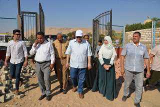 محافظ أسيوط يتفقد أعمال تنفيذ...