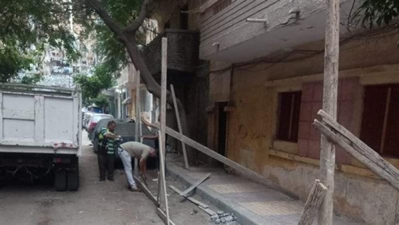 سقوط أجزاء من عقار بالإسكندرية