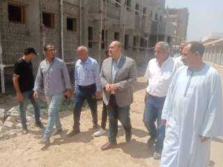 نائب محافظ الجيزة يتفقد مشروع...