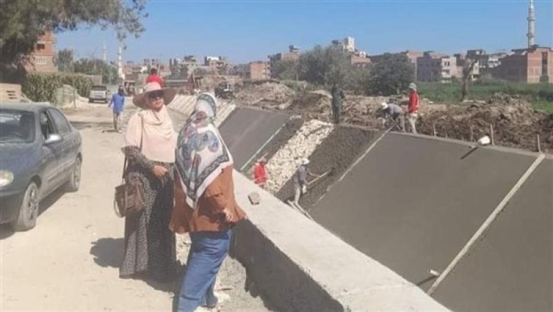 تفقد تأهيل وتبطين الترع