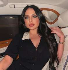 ابنة هيفاء وهبي تخطف الأنظار...