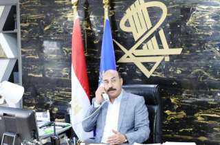محافظ أسوان يهنئ الطالبة هاجر...