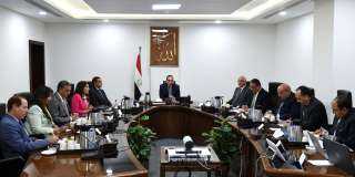 رئيس الوزراء يتابع مخططات المنطقة...