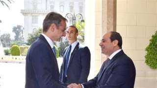الرئيس السيسي يستقبل رئيس وزراء...
