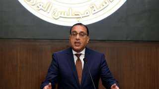 مدبولي يتابع موقف انتقال الوزارات...