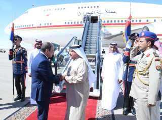 الرئيس السيسى يودع عاهل مملكة...