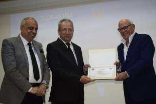 محافظ بورسعيد يكرم الإعلاميين عادل...