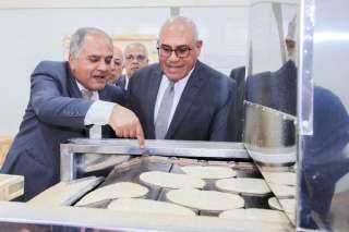 رئيس الهيئة العربية للتصنيع يفتتح...