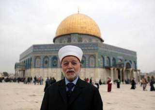 مفتى فلسطين يدعو لشد الرحال...