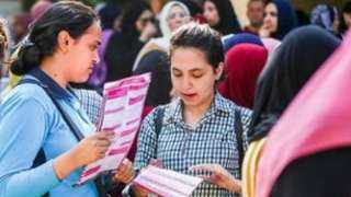 غدا.. طلاب الثانوية العامة يؤدون...