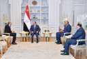 الرئيس السيسى يستقبل نائب رئيس...