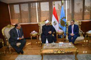 محافظ الغربية يستقبل الدكتور طلعت...