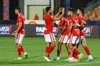 الأهلي يطلب من اتحاد الكرة...