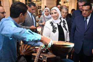 القباج وآمنة يشهدان افتتاح ورشة...
