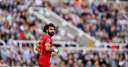 محمد صلاح يحتفي بانتصار ليفربول...