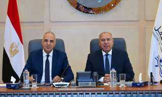 وزيرا الري والنقل يناقشان موقف...