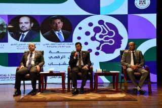 رئيس الرقابة المالية ووزير الشباب...