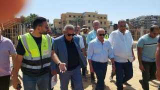 محافظ بورسعيد ورئيس المصرى يتابعان...