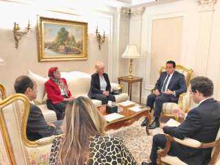 وزير الصحة يبحث التعاون بين...