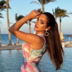 شاهد..  نور إيهاب تخطف...