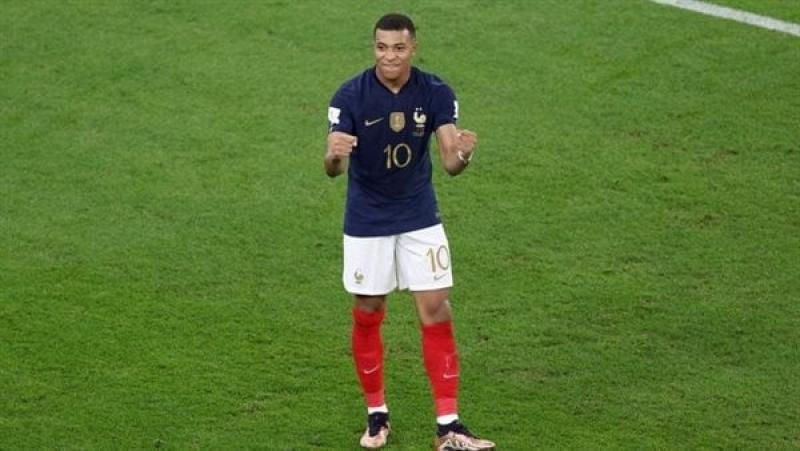 كيليان مبابي نجم منتخب فرنسا