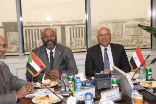وزيرا النقل المصري والسوداني يترأسان...
