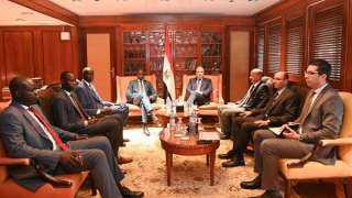 وزير الرى ونظيره الجنوب سودانى...
