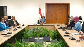 وزير الرى  يتابع إجراءات...
