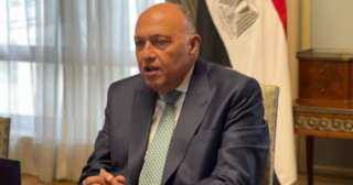 مصر تُرحِب بجهود السعودية وسلطنة...