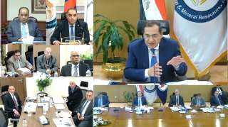 وزير البترول يتراس اجتماع الجمعيات...