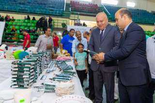 دكان الفرحة يفتح أبوابه لرعاية...