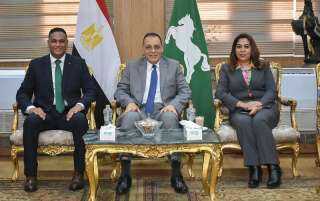 محافظ الشرقية يستقبل محافظي دمياط...