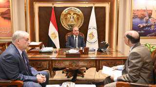 وزير الرى  يتابع إجراءات...