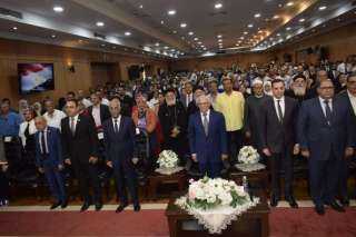 محافظ بورسعيد يعقد مؤتمر شعبي...