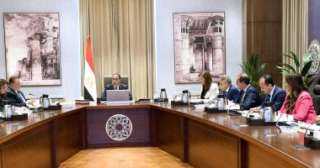 مدبولى يتابع موقف المبادرات الخاصة...