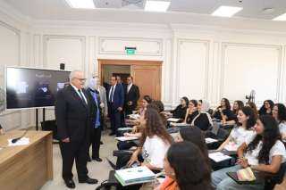 الخشت يتفقد سير الدراسة بجامعة...