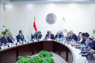 وزير الصحة يشارك في ...