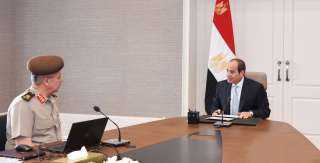 السيسى يعقد اجتماعا مع رئيس...