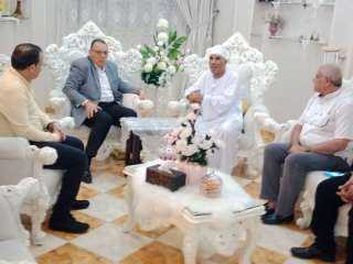 محافظ الشرقية يُهنئ الشيخ عبد...